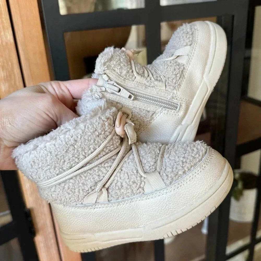 H&M kids toddler boots winter fleece lined girl teddy sherpa zipper up beige